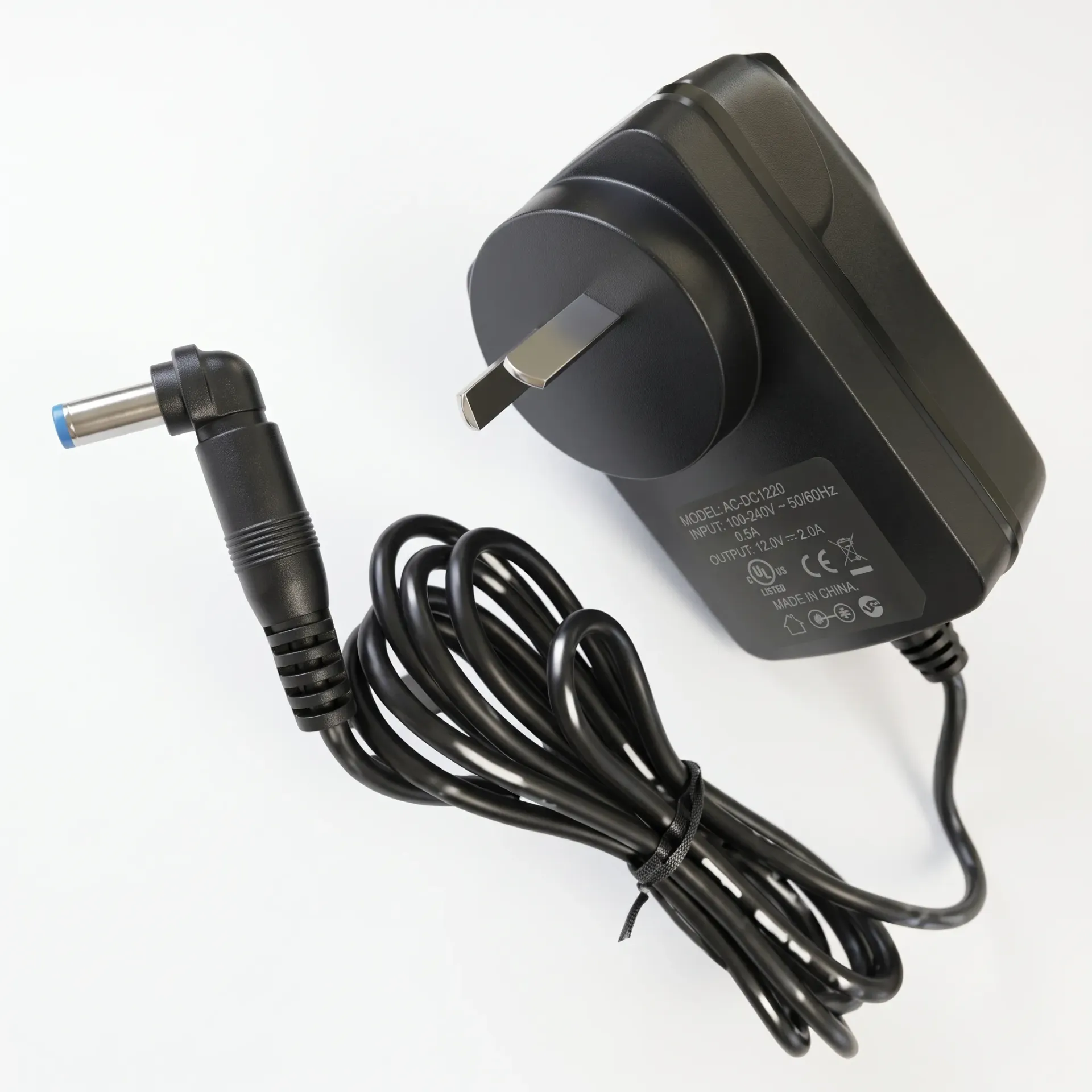 FUENTE SWITCHING 5V 3AMP PIN INTERCAMBIABLE