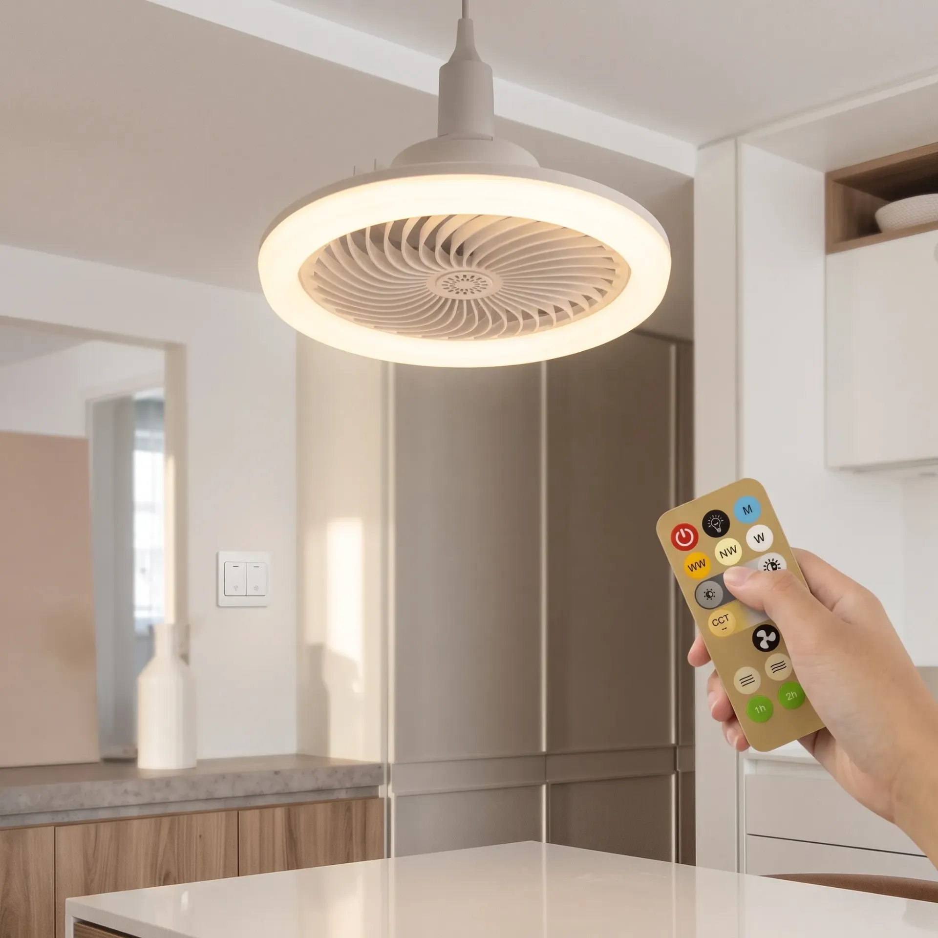 VENTILADOR CON LAMPARA LED Y AROMATERAPIA